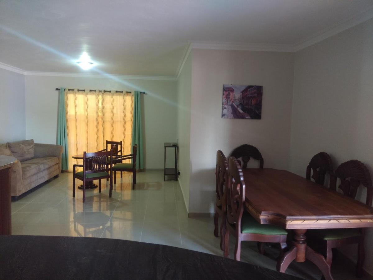 M & L Shared Apartment Πούντα Κάνα Εξωτερικό φωτογραφία